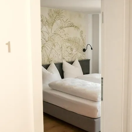 Hoelderlein - Altstadthotel *