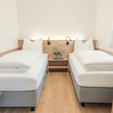 Hoelderlein - Altstadthotel 3*