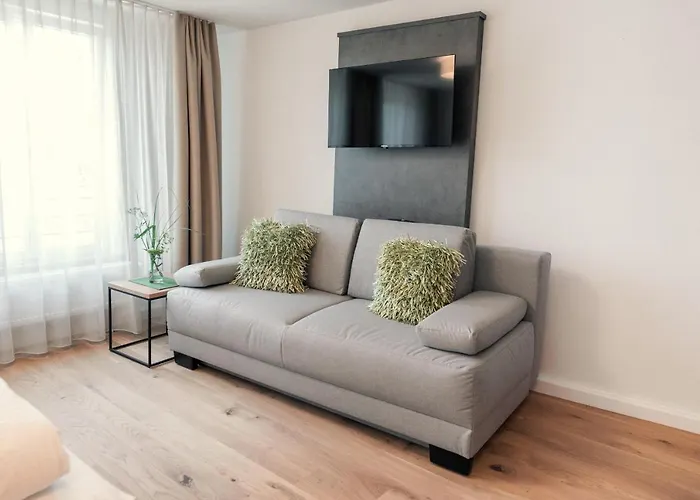 Hoelderlein - Altstadthotel Casa de hóspedes Nuertingen