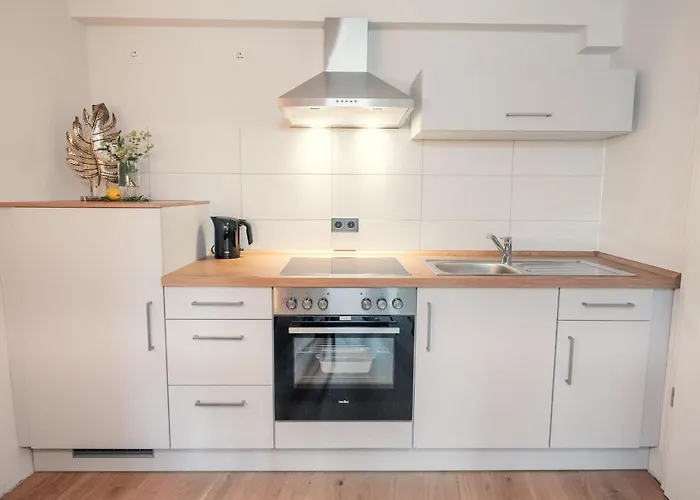 بيت ضيافة Hoelderlein - Altstadthotel