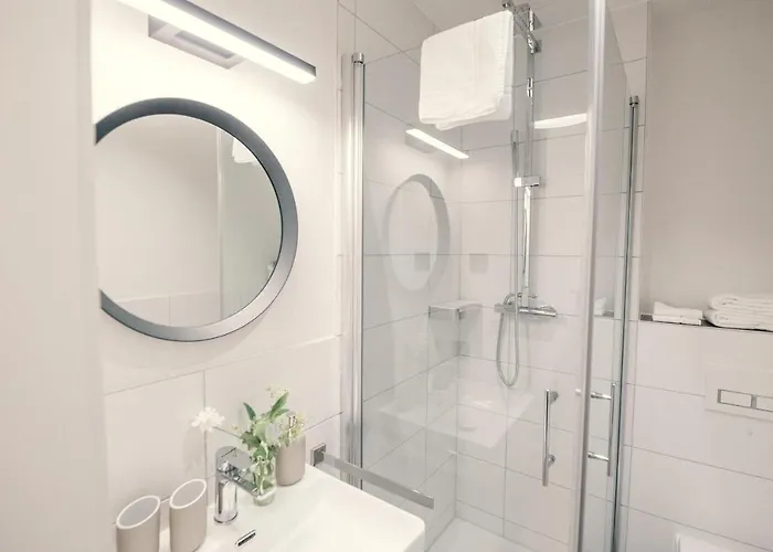 Hoelderlein - Altstadthotel بيت ضيافة 3*